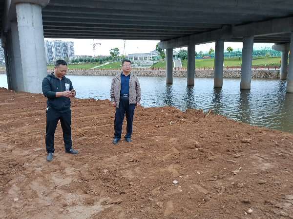 九、童书记检查碧道建设2.jpg