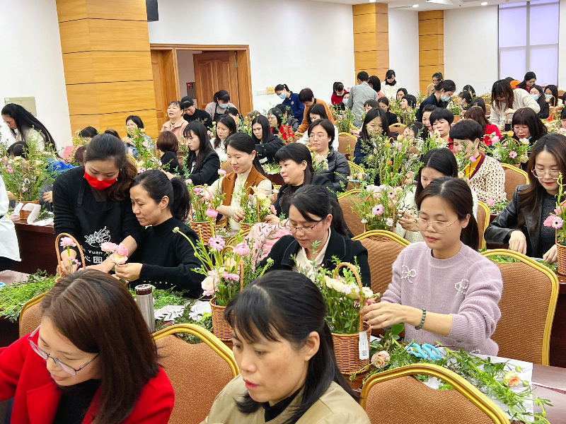 db8094e10f5290baebb4ac5153f77d3.jpg