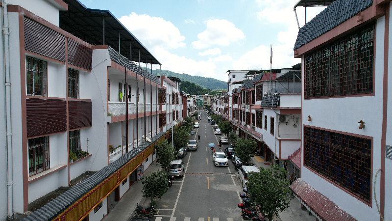 农民街提升后.jpg