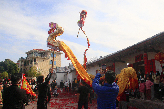 抛龙头.jpg