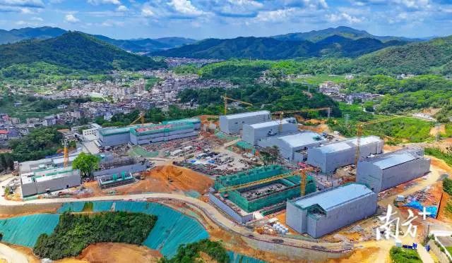 正在建设中的广东省全民国防教育基地。