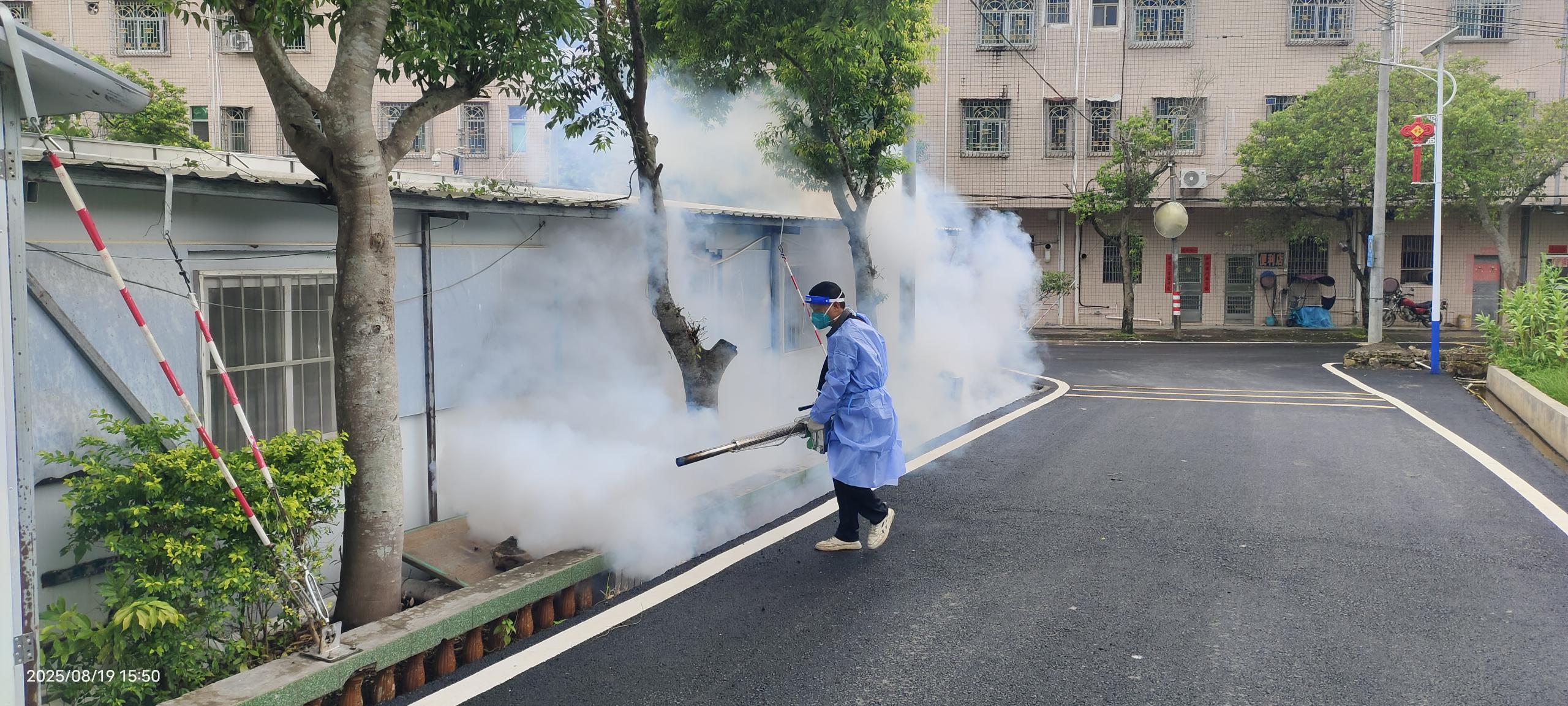 地面消杀1.jpg