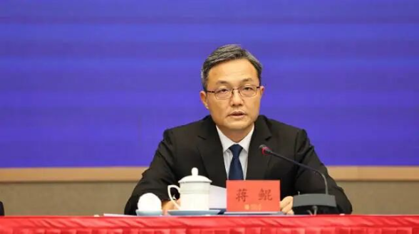 梅州市委常委、副市长蒋鲲 梅州市委常委、副市长蒋鲲