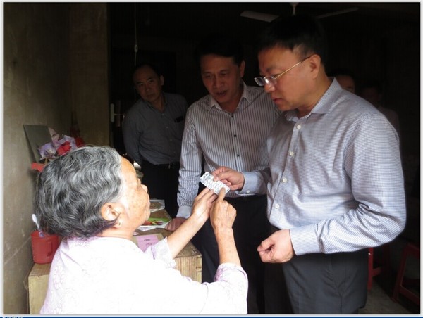 QQ图片20141128104049.jpg
