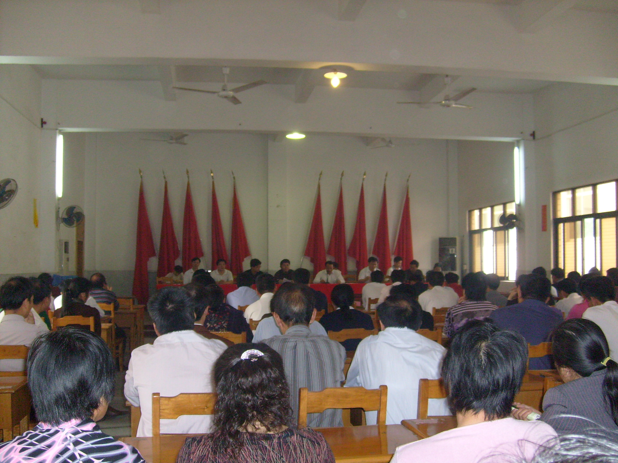 201504011631483096_Dgaar1SP.jpg