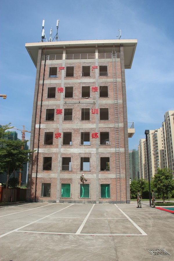 高空缓降_看图王.jpg