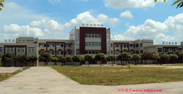 c-211600121.jpg