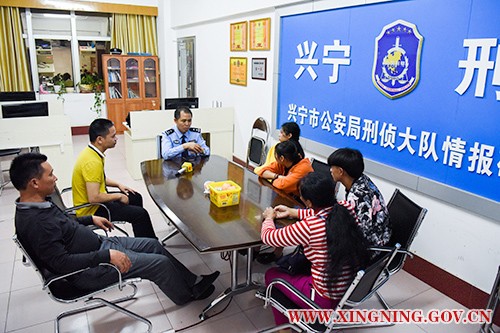 民警积极帮助王某清解决家庭困难内网用01.jpg