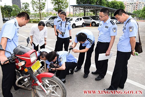 4.29-30广东省质监局专家来兴司法鉴定中心评审08（）.jpg